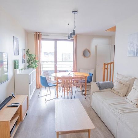 Апартаменты Machouart Le Duplex -Parking Gratuit Equipee Commodites- Обервилье Экстерьер фото