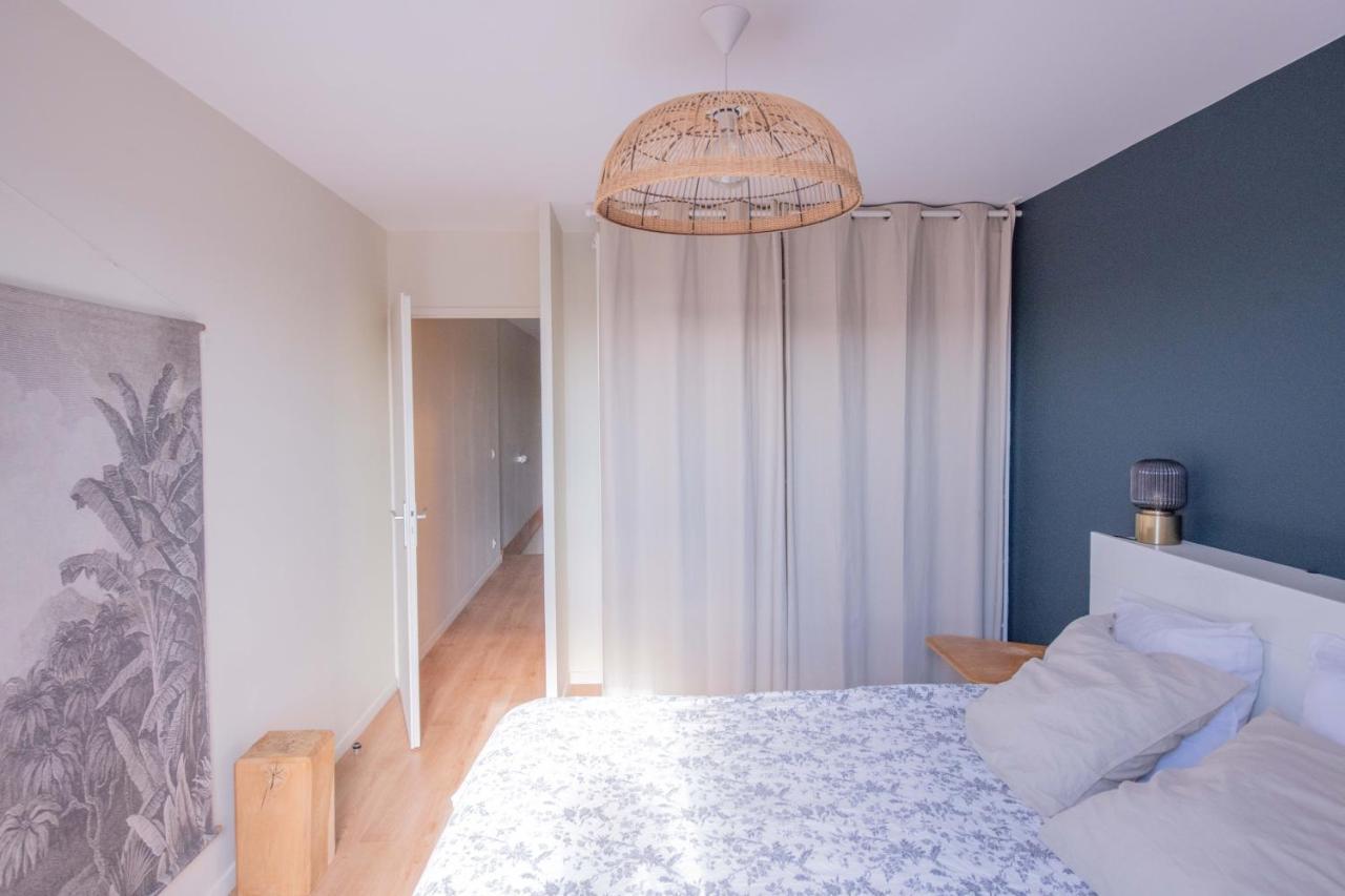 Апартаменты Machouart Le Duplex -Parking Gratuit Equipee Commodites- Обервилье Экстерьер фото